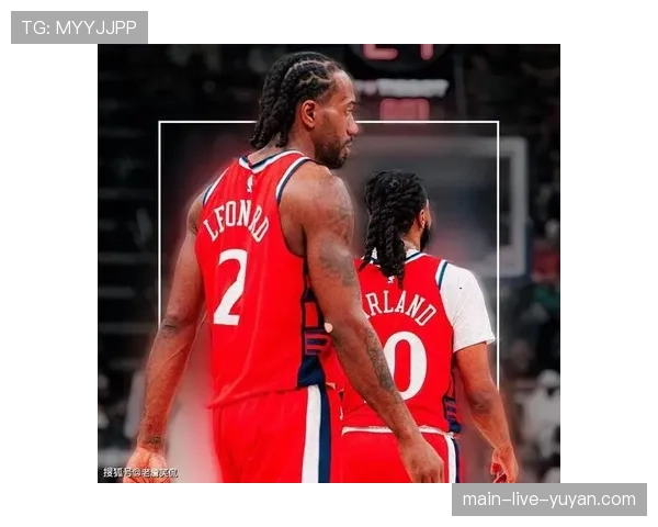 加兰12中8三分命中率66.7% 快船外线战术为其设计大量挡拆